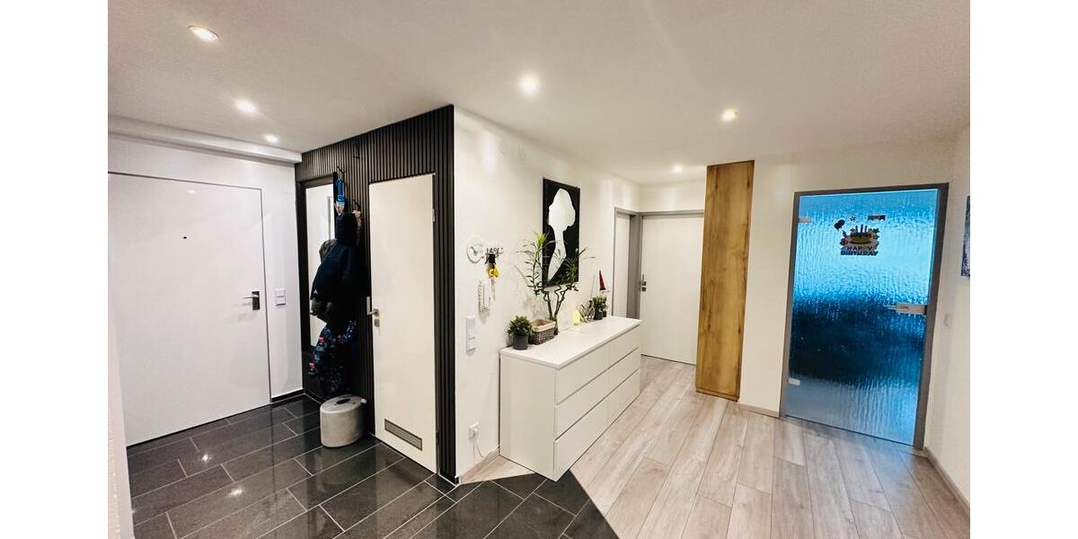 Etagenwohnung Villingen-Schwenningen Schwenningen - 3.5 Zimmer, 84 m&sup2;, 269.000&euro; | Angebot:26407441