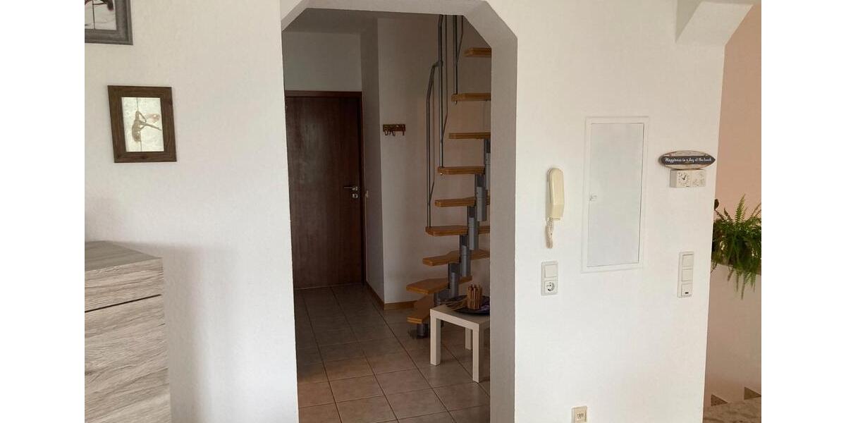Dachgeschoßwohnung Saarlouis - 6 Zimmer, 116 m&sup2;, 225.000&euro; | Angebot:26858144