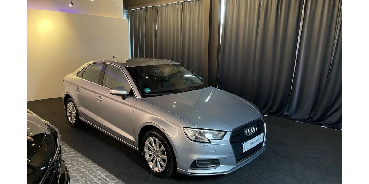 Audi A3 143.900 km 16.900 &euro; Schapen 48480