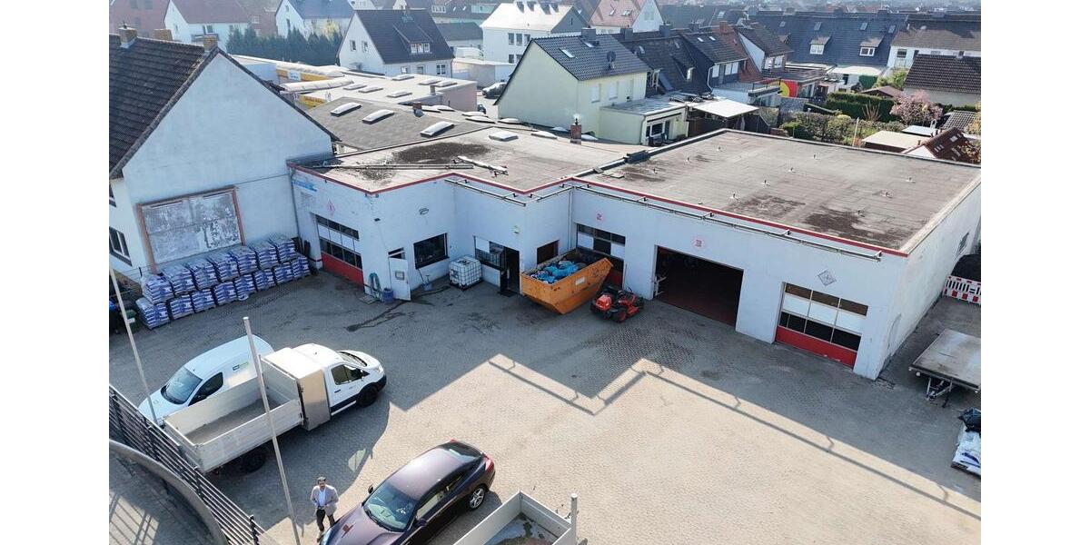 Produktionshalle in attraktiver Lage einer gut befahrener Straße! zimmer