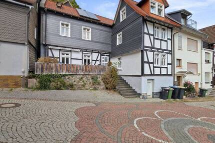 Haus Biedenkopf - 4 Zimmer, 108 m&sup2;, 225.000&euro; | Angebot:22466092