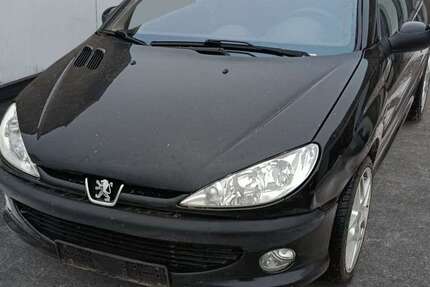 Peugeot 206 88.000 km 949 &euro; Bösdorf 24306