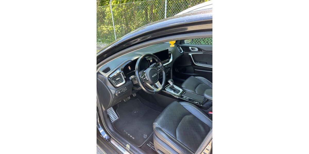 Kia XCeed 92.000 km 20.900 &euro; Nürnberg 90441