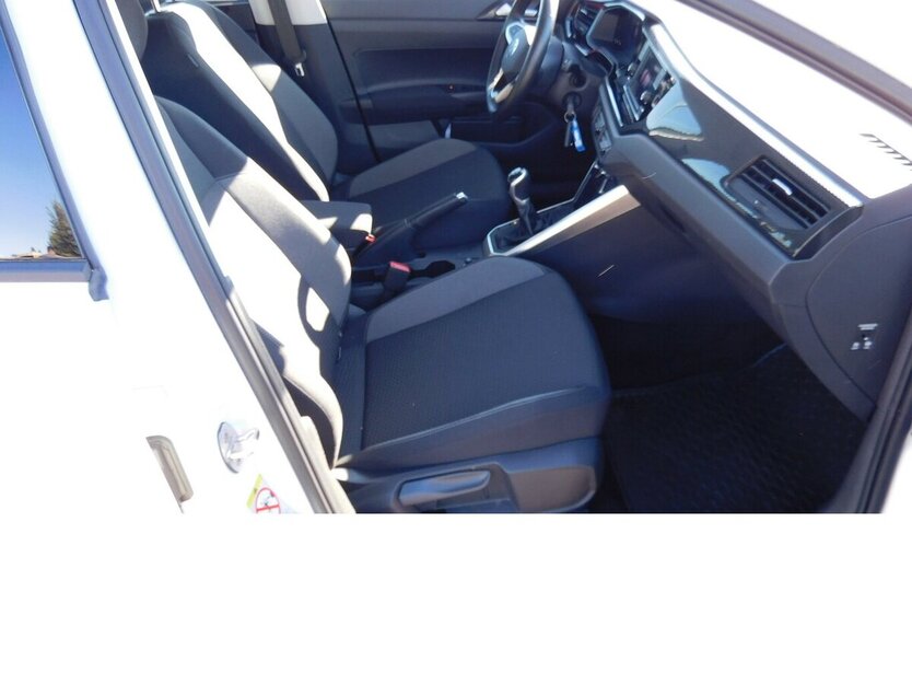 VW Polo 1.0 Life MPI BMT 4Trg Klima Navi LED 27.000 km 15.390 € Vordorf 38533