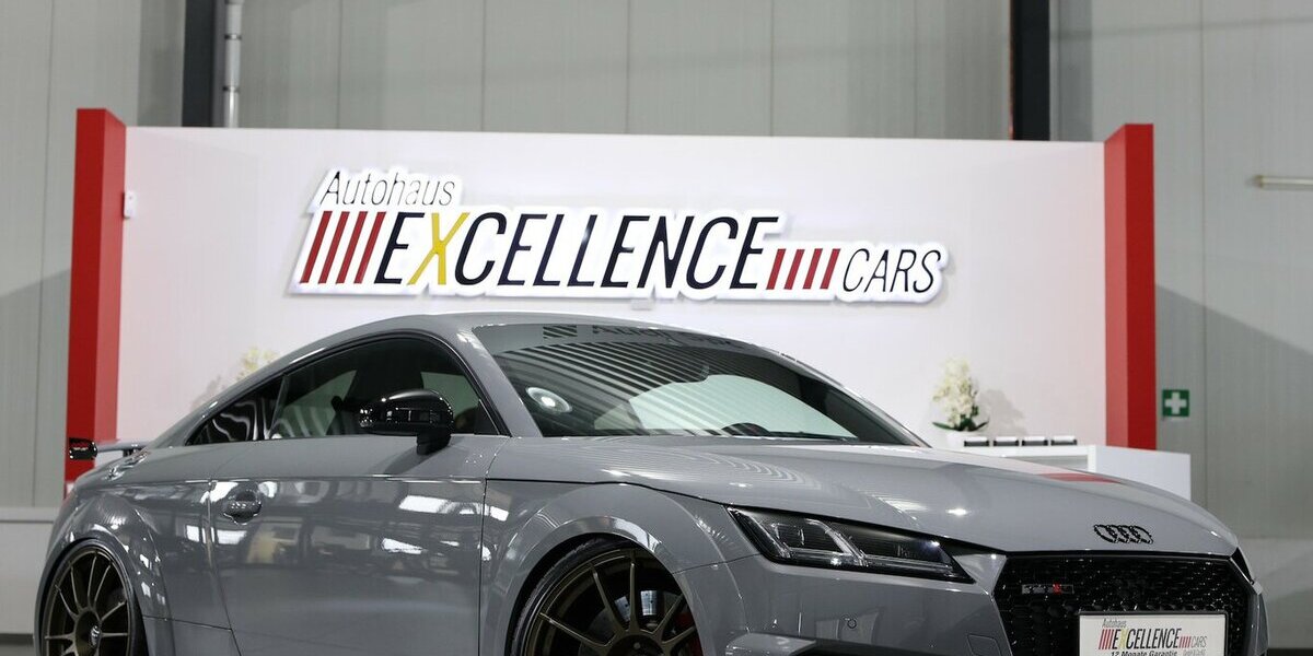 Audi TT RS COUPE 2.5 TFSI QUATTRO NARDO+BLACK+GOLD 40.000 km 55.555 &euro; Hamm 59077