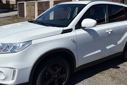 Suzuki Vitara 93.361 km 12.000 &euro; Oberwiesenthal 09484