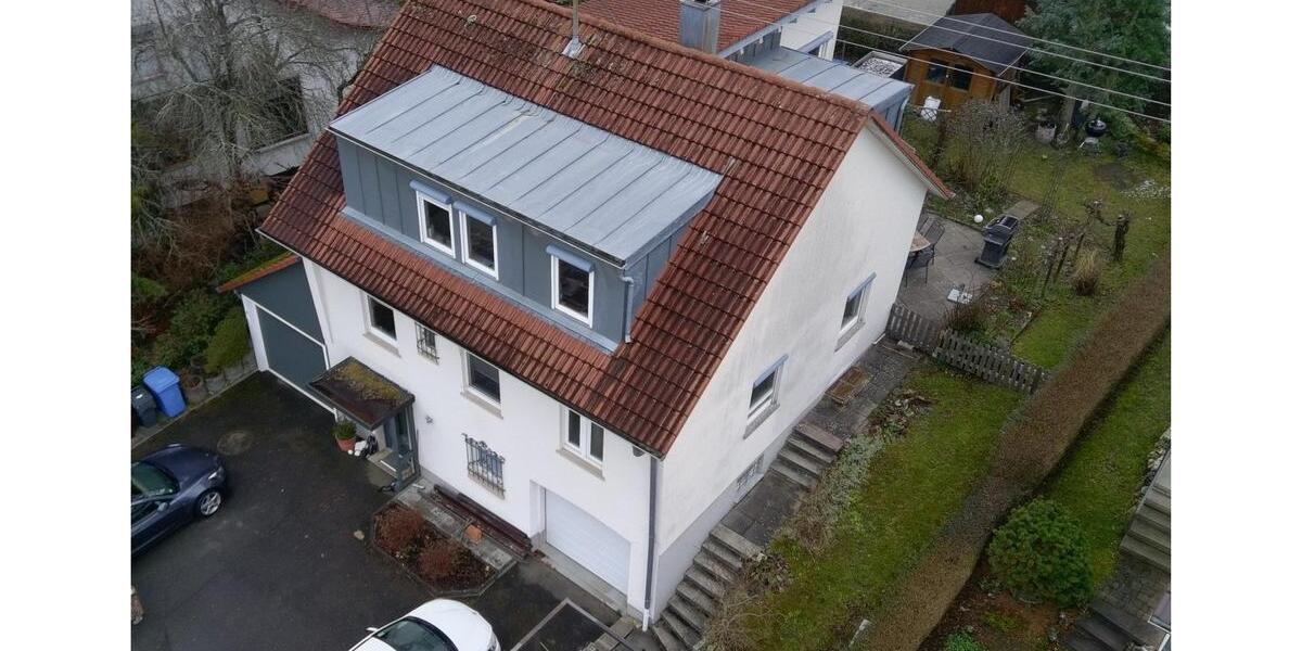 Einfamilienhaus Balingen - 7 Zimmer, 150 m&sup2;, 480.000&euro; | Angebot:25519134