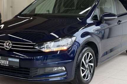 VW Touran 106.586 km 22.440 &euro; Stuhr / Seckenhausen 28816