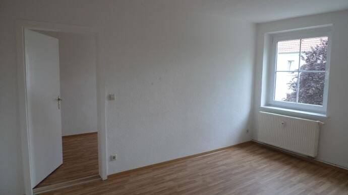 Etagenwohnung Schenkendöbern Groß Gastrose - 3 Zimmer, 60 m&sup2;, 335&euro; | Angebot:21488285