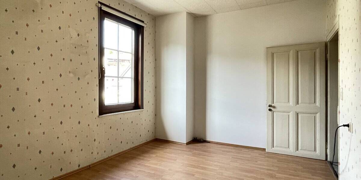 Reihenmittelhaus Breitscheid Erdbach - 1 Zimmer, 295 m&sup2;, 259.000&euro; | Angebot:26187467