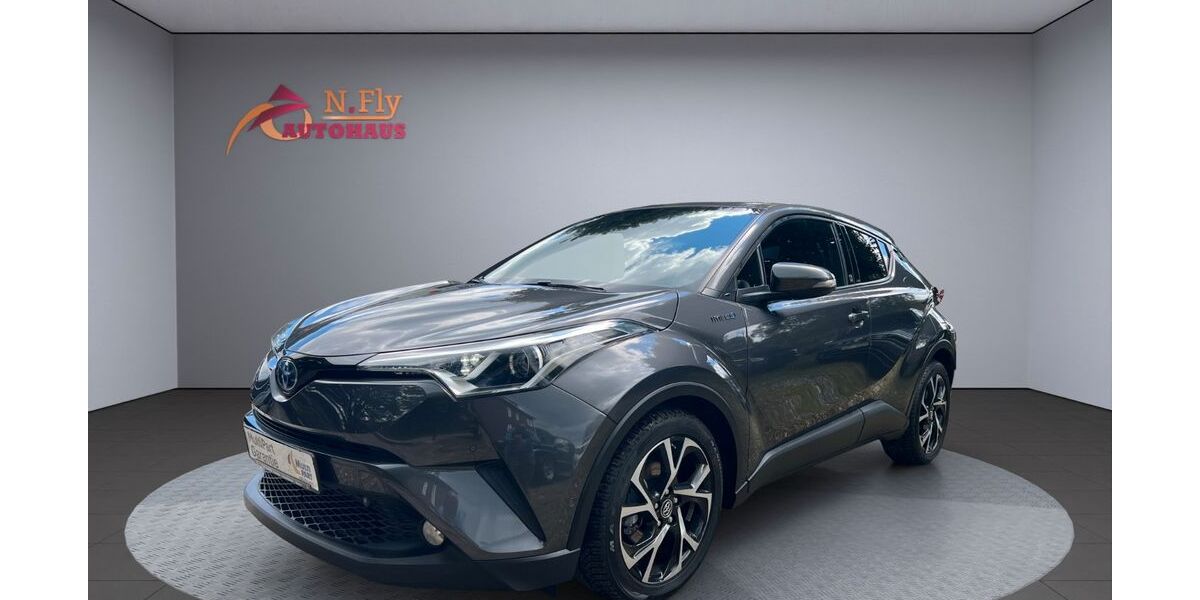 Toyota C-HR 85.432 km 17.680 &euro; Hamburg - 1 Min. vom Hamburg Airport 22415
