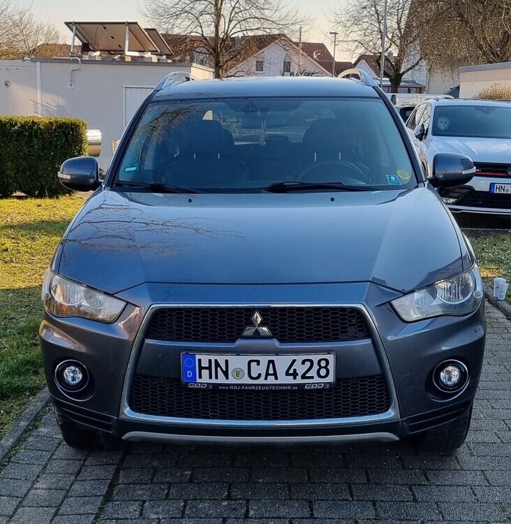 Mitsubishi Outlander 173.500 km 4.999 € Bad Friedrichshall 74177