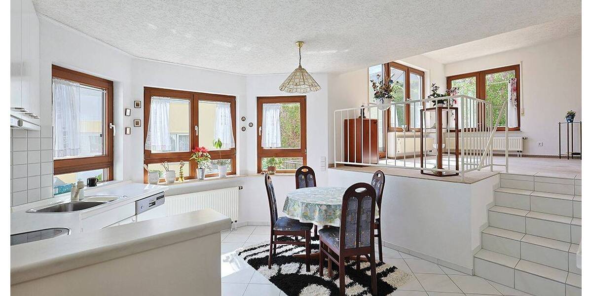 Doppelhaushälfte Böblingen Dagersheim - 6 Zimmer, 185 m&sup2;, 750.000&euro; | Angebot:26570058