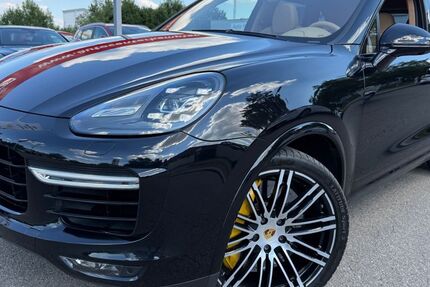 Porsche Cayenne 128.000 km 49.500 &euro; Kempten (Allgäu) 87437