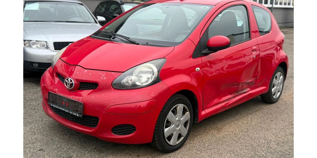 Toyota Aygo (X) 141.000 km 1.499 &euro; Rüsselsheim 65428