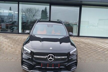 Mercedes GLB 220