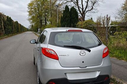 Mazda 2 131.512 km 3.150 &euro; Rellingen 25462