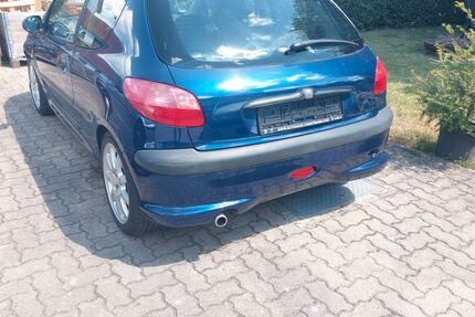 Peugeot 206 220.000 km 1.100 &euro; Bensheim 64625