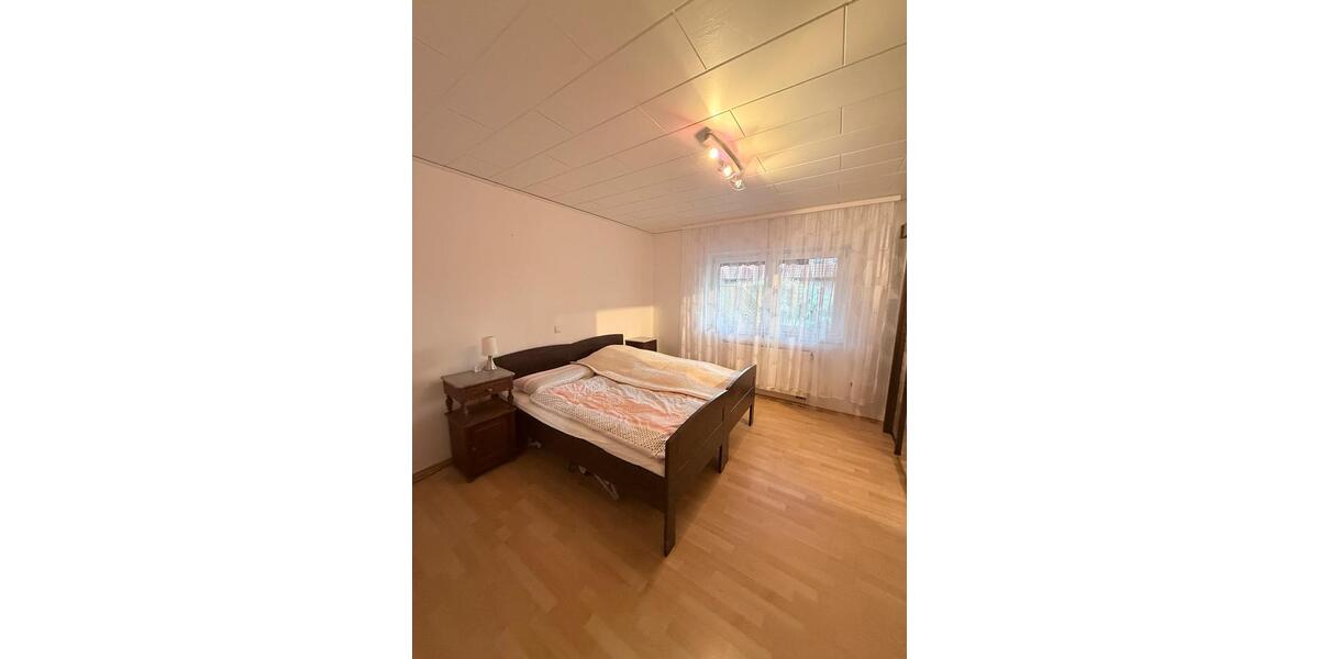Einfamilienhaus Steyerberg - 4 Zimmer, 180 m&sup2;, 1.500&euro; | Angebot:25209323