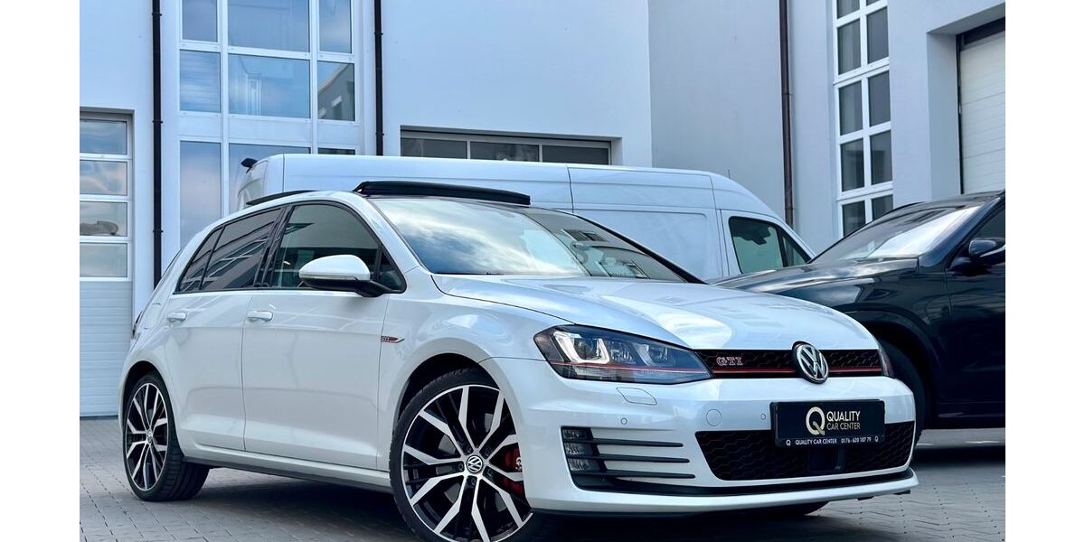 VW Golf 95.000 km 19.950 &euro; Büttelborn 64572