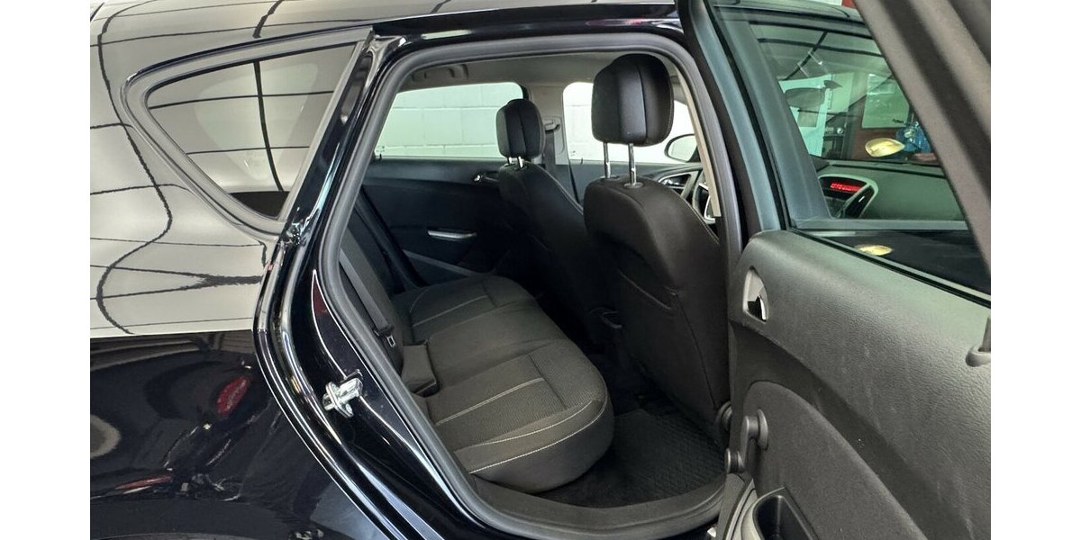 Opel Astra Design Edition 1.6 2.Hand Klimaanlage 119.980 km 6.220 &euro; Lich 35423