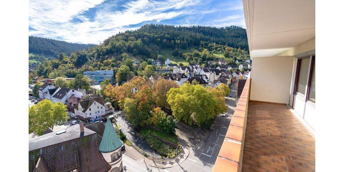 Etagenwohnung Schramberg - 3 Zimmer, 82 m&sup2;, 144.500&euro; | Angebot:25771074