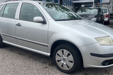 Skoda Fabia 100.000 km 3.000 &euro; Dachau (bei München) 85221