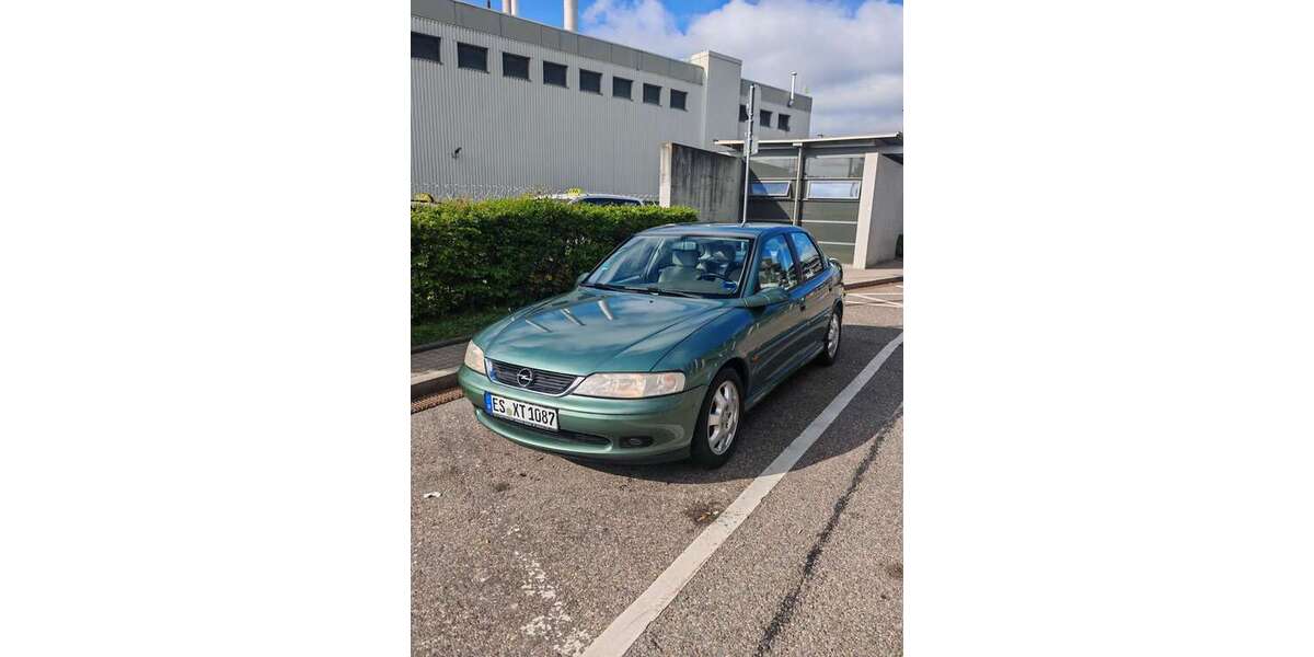 Opel Vectra 126.000 km 3.200 &euro; Leinfelden 70771
