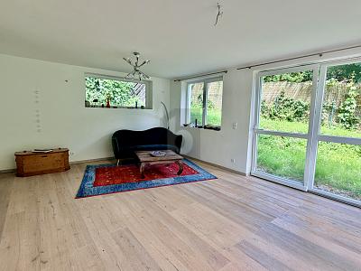 CHARMANTES FAMILIENIDYLL AM WALDRAND - Einfamilienhaus Iffeldorf | Angebot:27233855