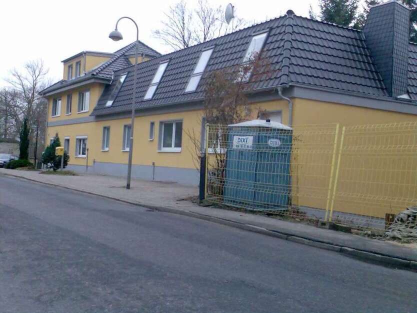Büro in Diensdorf-Radlow 182 € 26 m²