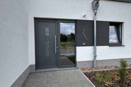 Bungalow in sehr guter, stadtnaher Lage, Neubau 3 zimmer