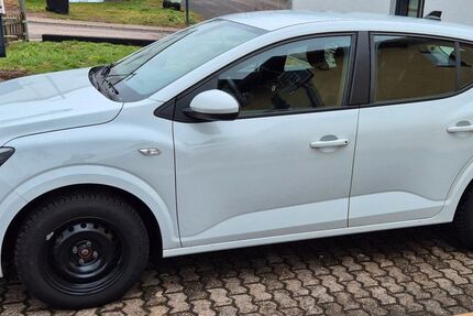 Dacia Sandero 30.500 km 13.200 &euro; Schwalbach 66773