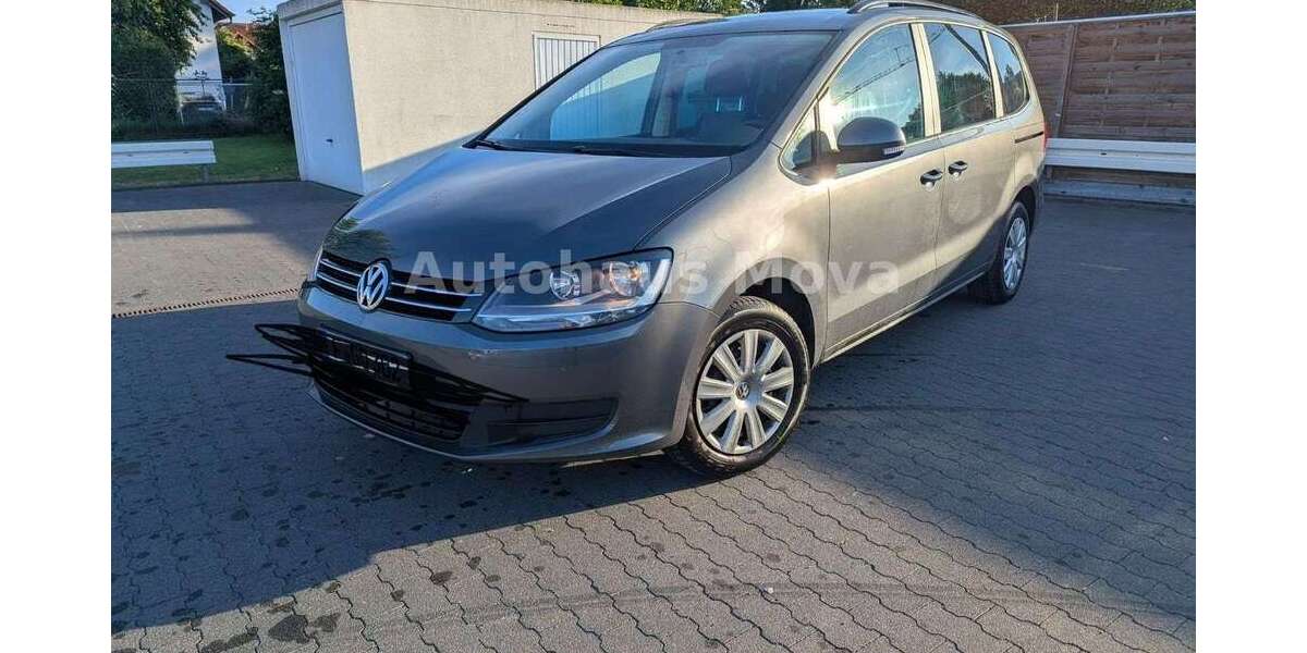 VW Sharan 249.000 km 6.899 &euro; Calden 34379