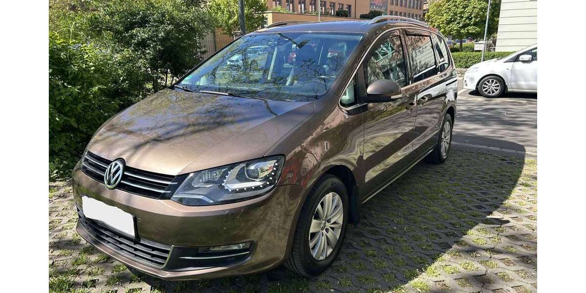 VW Sharan 305.000 km 9.350 &euro; Würzburg 97082
