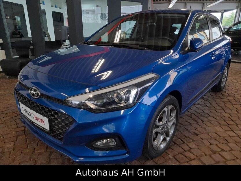 i20