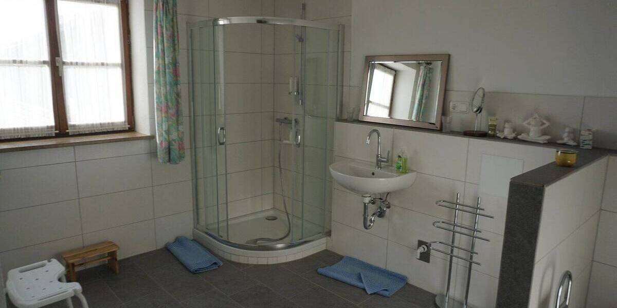 Mehrfamilienhaus, Wohnhaus Huglfing - 9 Zimmer, 250 m&sup2;, 1.250.000&euro; | Angebot:25837599