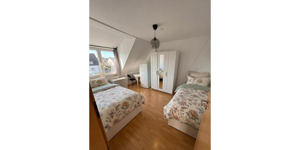 Mehrfamilienhaus, Wohnhaus Oberursel (Taunus) - 12 Zimmer, 220 m&sup2;, 3.260&euro; | Angebot:25916159