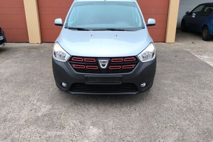 Dacia Dokker 181.498 km 6.750 &euro; Stein 90547