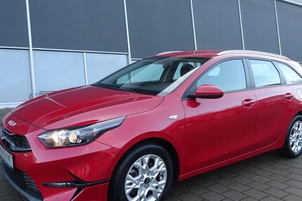 Kia ceed Sportswagon 24.110 km 17.450 &euro; Steißlingen 78256