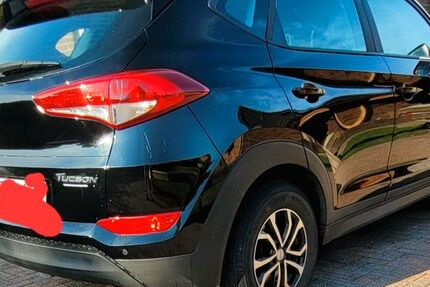 Hyundai TUCSON 134.000 km 11.000 &euro; Tating 25881