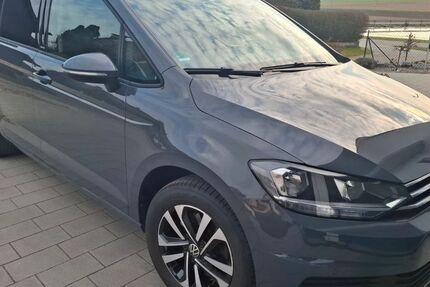 VW Touran 88.000 km 22.500 &euro; Regenstauf 93128