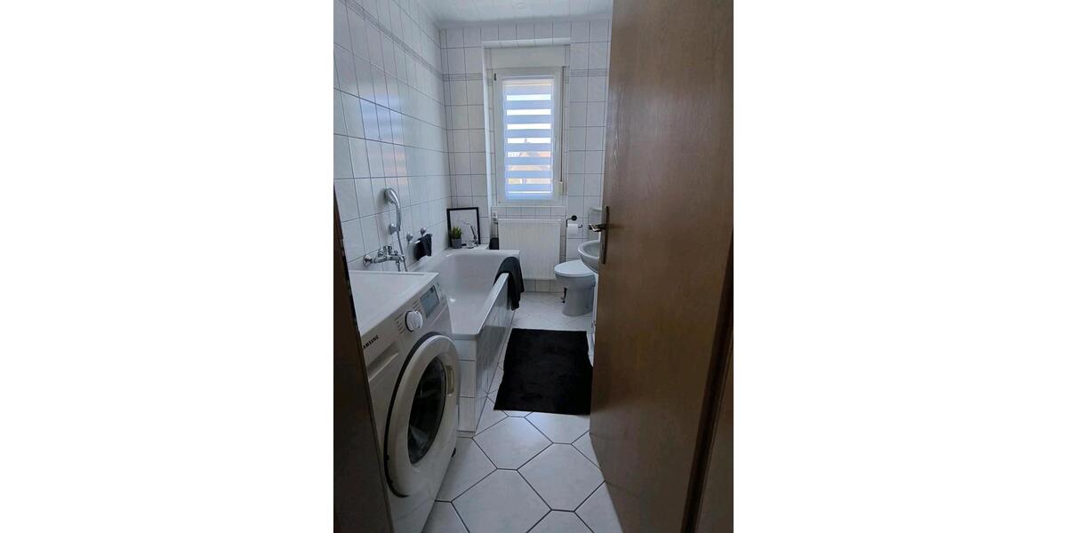 Etagenwohnung Bad Schmiedeberg - 3 Zimmer, 50 m&sup2;, 330&euro; | Angebot:26378201