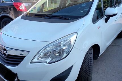 Opel Meriva 66.600 km 5.650 € Gießen 35398