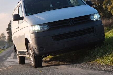 VW T5 Transporter 258.000 km 9.000 &euro; Georgsmarienhütte 49124