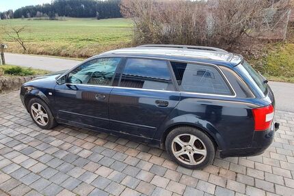 Audi A4 308.900 km 990 &euro; Traitsching 93455