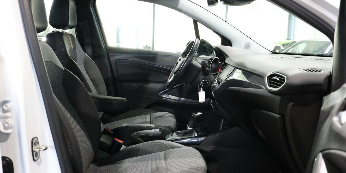 Opel Crossland 1.5 D BUSINESS ELEGANCE / LED / LEDER 127.000 km 12.777 &euro; Hamm 59077