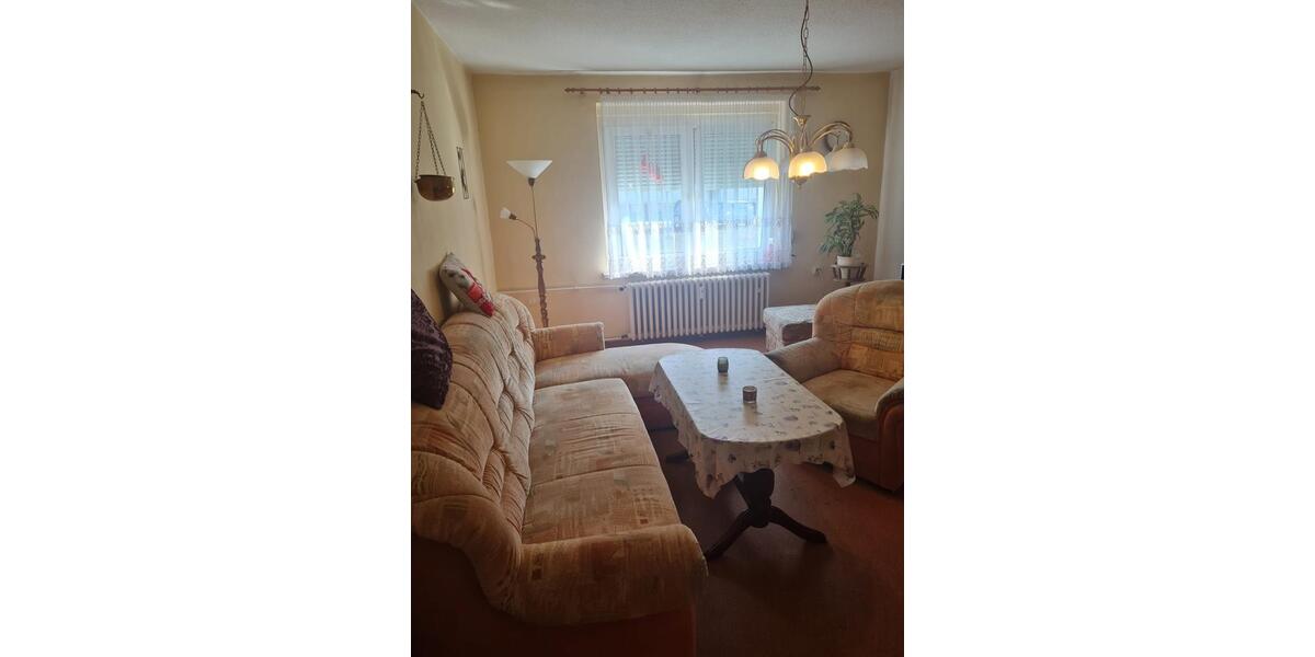 Erdgeschoßwohnung Weimar - 2.5 Zimmer, 61 m&sup2;, 500&euro; | Angebot:25546667