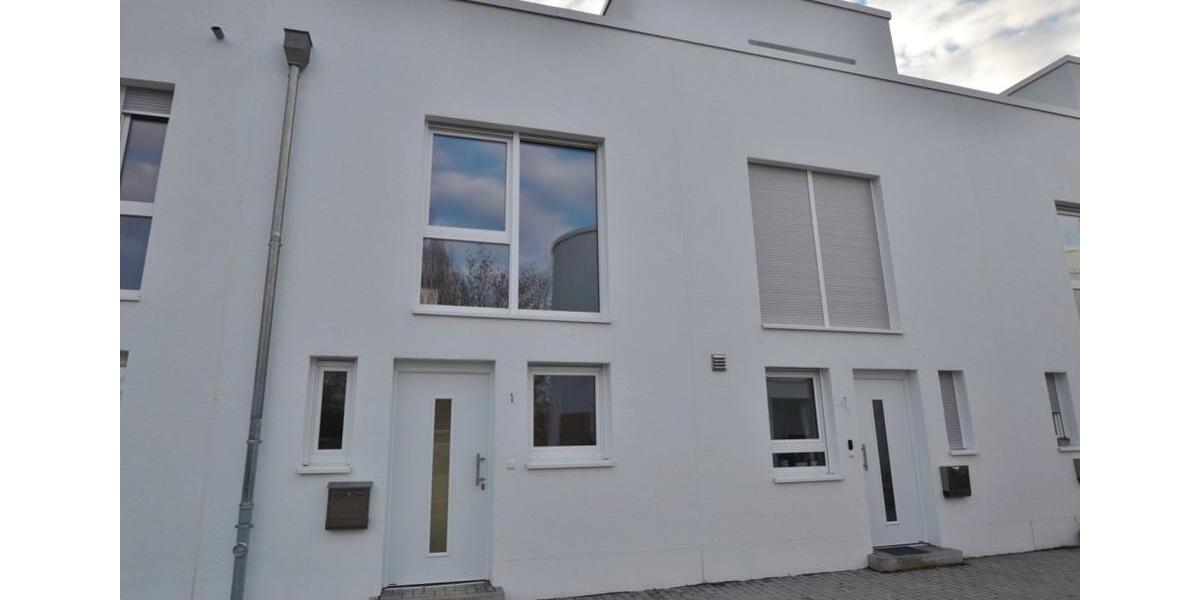 Reihenhaus Wiesbaden Mainz-Amöneburg - 5 Zimmer, 151 m&sup2;, 2.140&euro; | Angebot:26398610