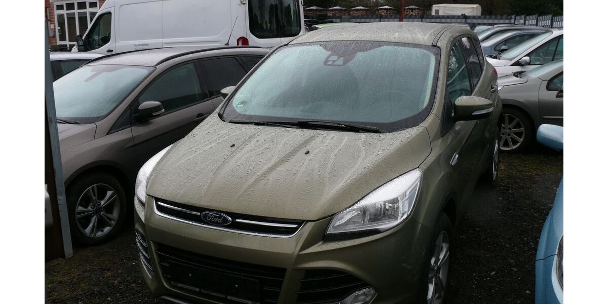 Ford Kuga 122.455 km 10.900 &euro; Ahausen 27367