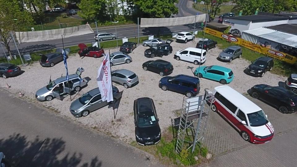 Autoplatz Stellfläche Uber Bolt auch anderes Gewerbe möglich zimmer